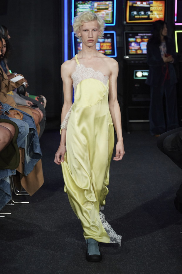 Mermaidcore - moda inspirowana syrenami