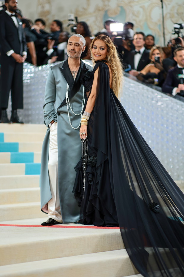 Taika Waititi i Rita Ora