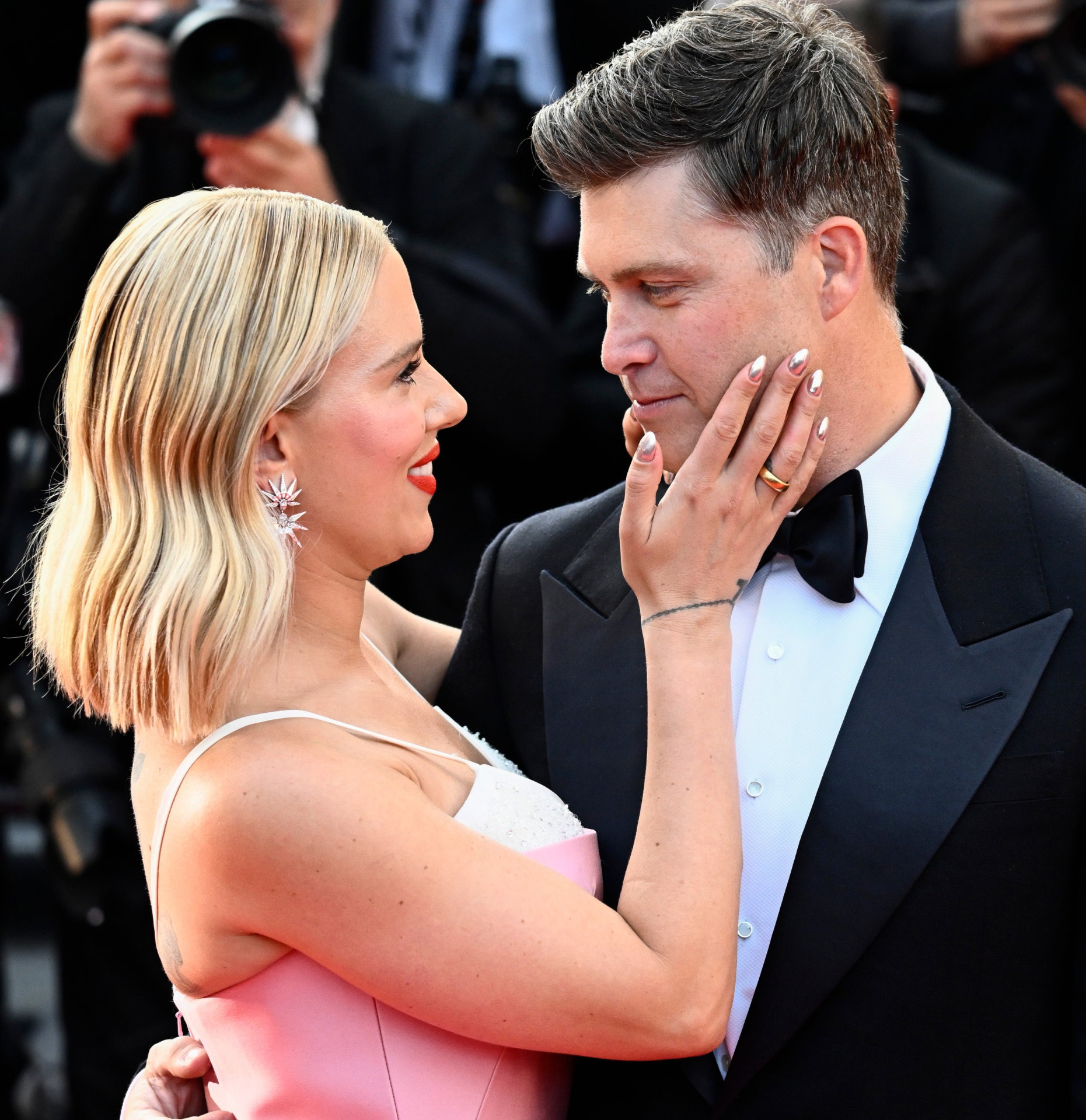 Scarlett Johansson & Colin Jost