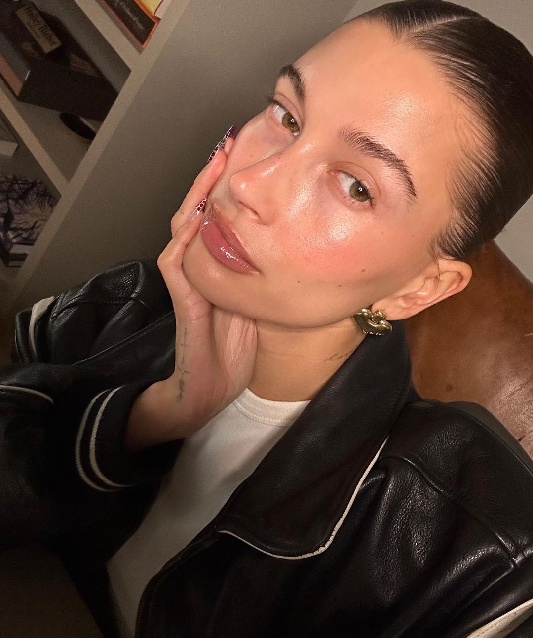 Hailey Bieber