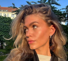 Produkty dające najlepsze glow, dzięki którym zapomnisz o rozświetlaczu