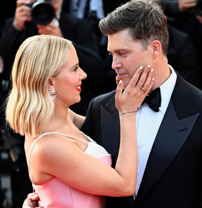 Scarlett Johansson & Colin Jost