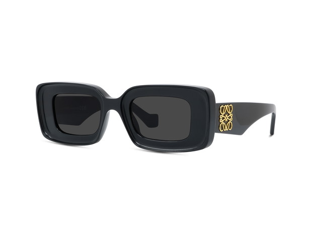 Materiał: Loewe