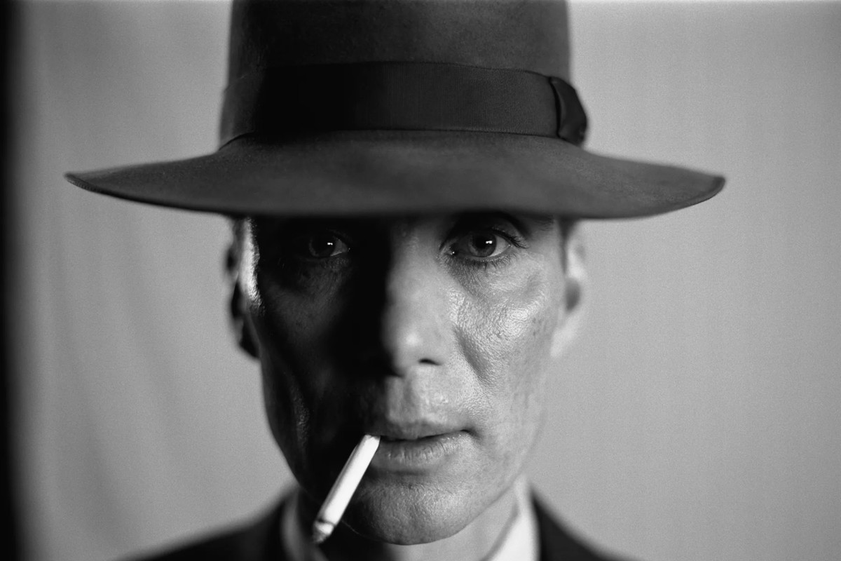 kadr z filmu „Oppenheimer”