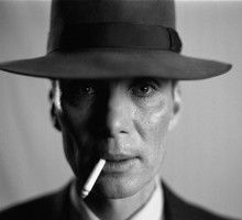 kadr z filmu „Oppenheimer”