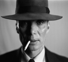 kadr z filmu „Oppenheimer”