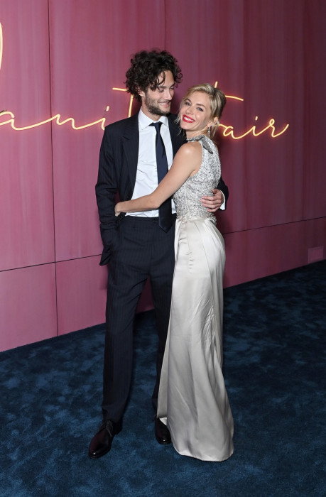 Sienna Miller i Oli Green