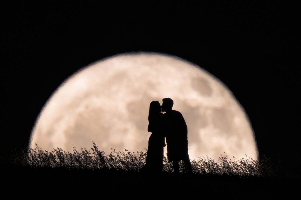 full moon