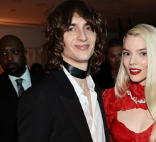 Anya Taylor-Joy i Malcolm McRae