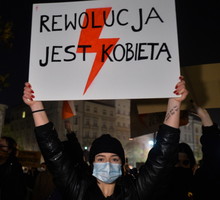 Licealistka wyrzucona ze szkoły za udział w Strajku Kobiet