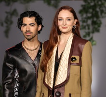 Joe Jonas otrzymał wsparcie podczas koncertu. Szczegóły dotyczące rozwodu sprawiły, że wiele osób postanowiło opowiedzieć się po jego stronie