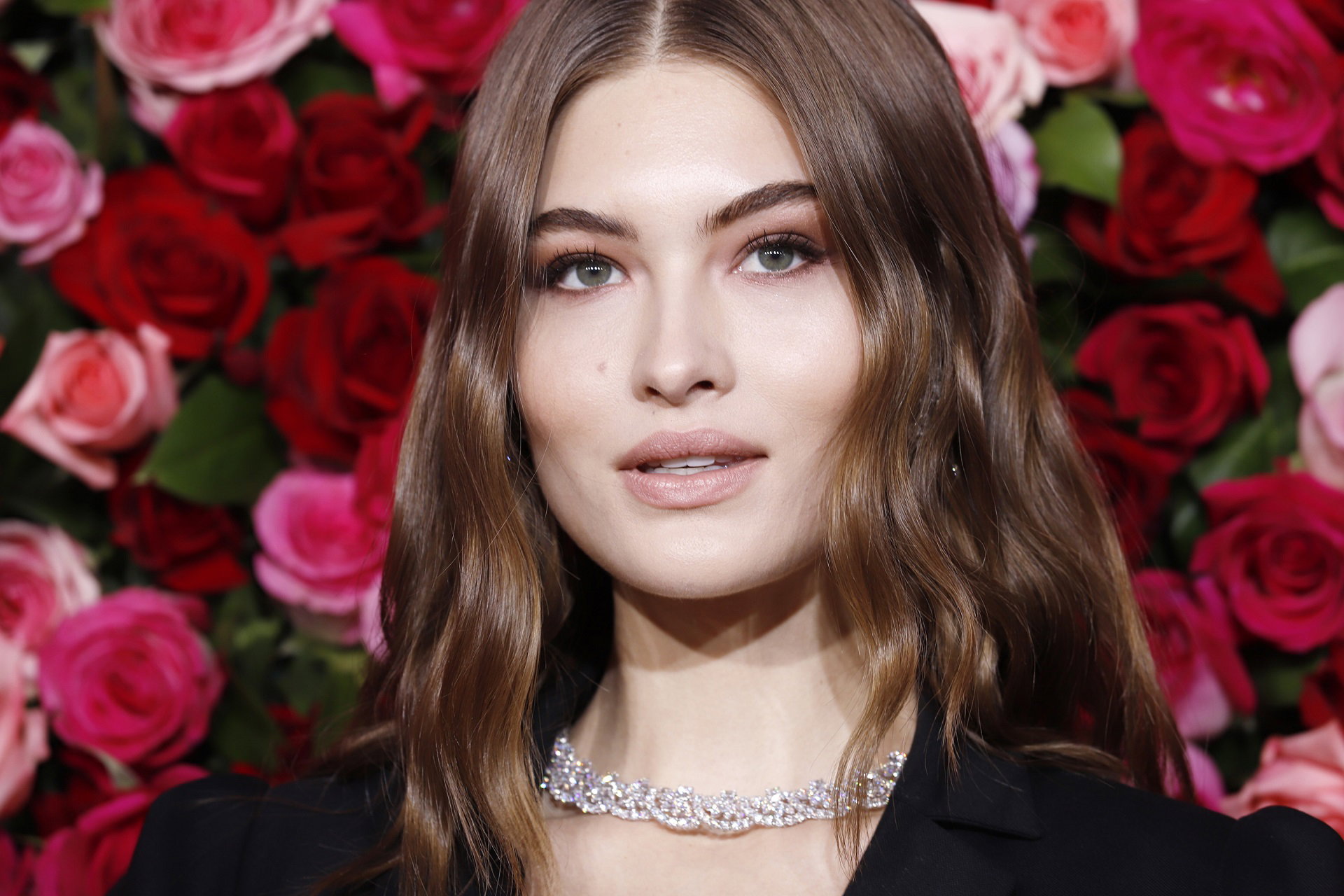 Najpiękniejsze szminki nude. TOP 7 cielistych pomadek, które zachwycają przez okrągły rok