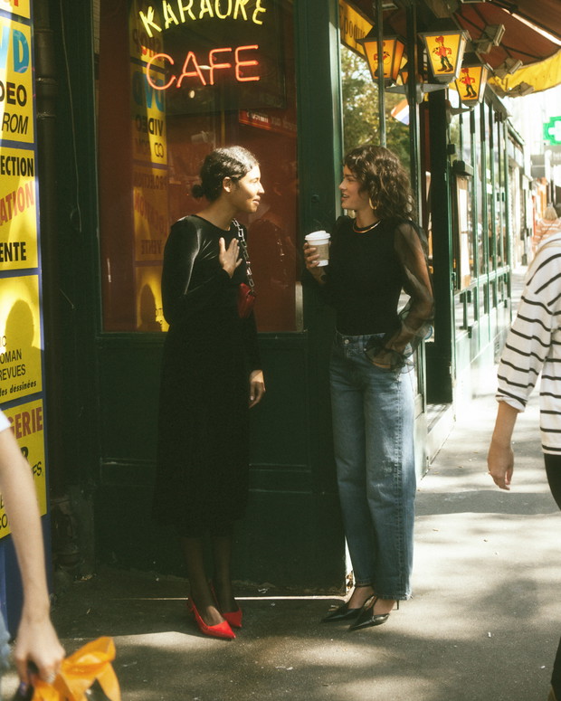 Undress Code na jesień-zimę 2023/2024. Paryska kampania z bohaterką niczym Carrie Bradshaw