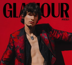Dominik Szymański na okładce magazynu GLAMOUR