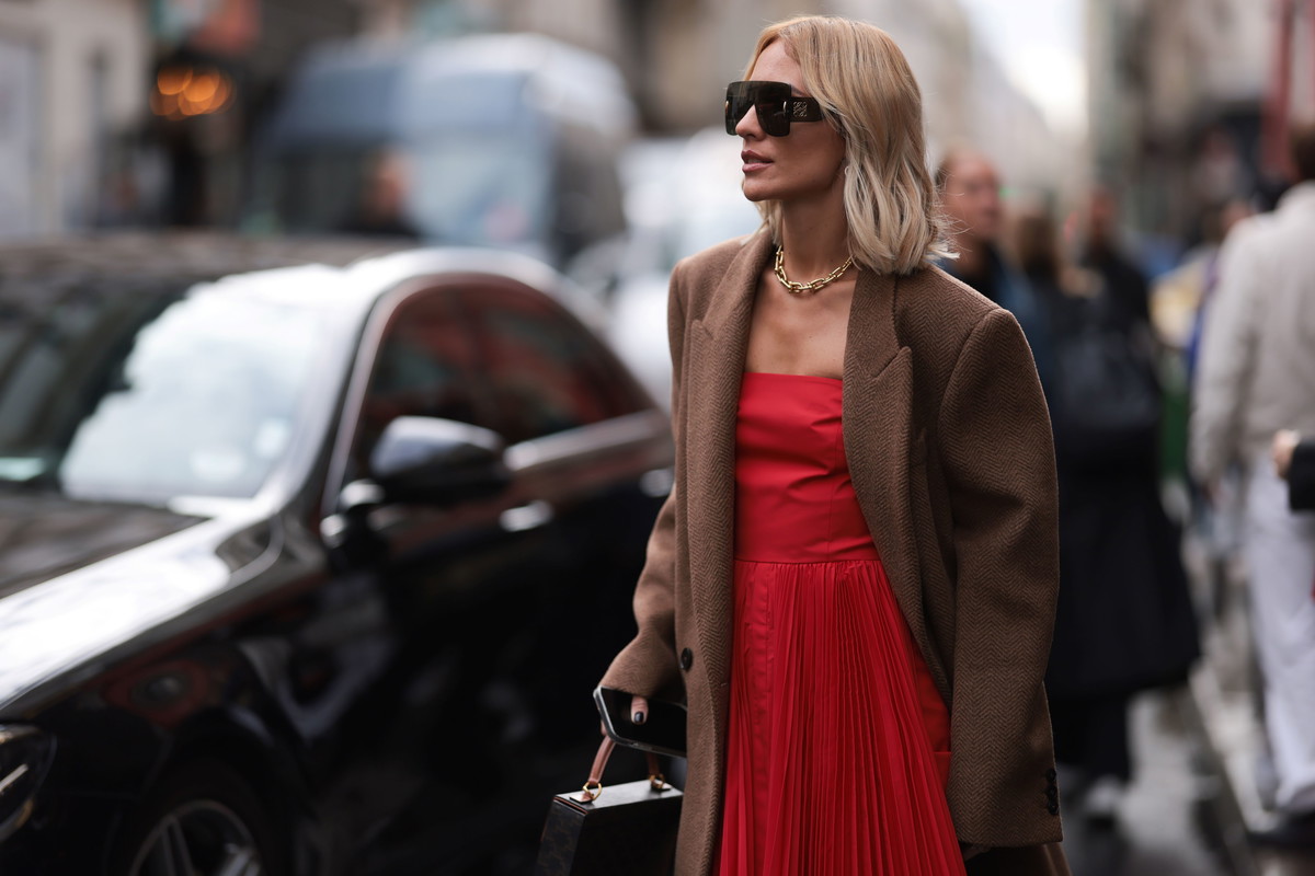 Wygodne i efektowne stylizacje na święta. 4 triki, które podkręcą nawet najprostszy look