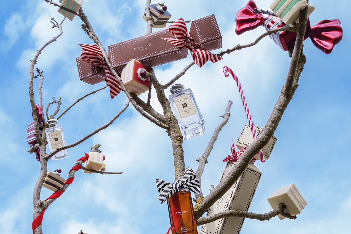 Ten perfumeryjny trik sprawi, że nikt nie będzie pachniał tak, jak ty! Anton Denver z Jo Malone zdradza, czym jest „layering”