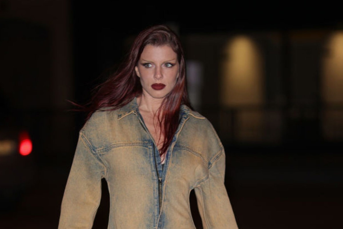 Red wine makeup - grunge'owy makijaż w stylu lat 90.