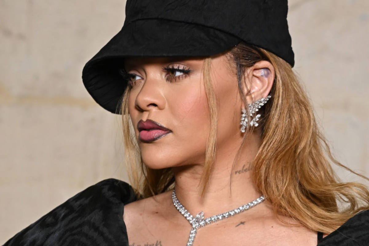 Rihanna - tusz do rzęs Fenty Beauty Hella Thicc