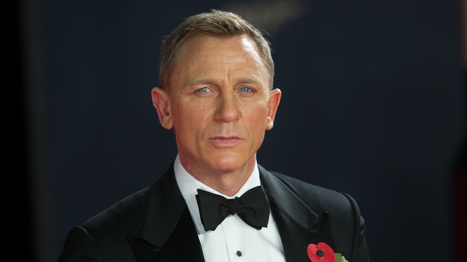 Daniel Craig
