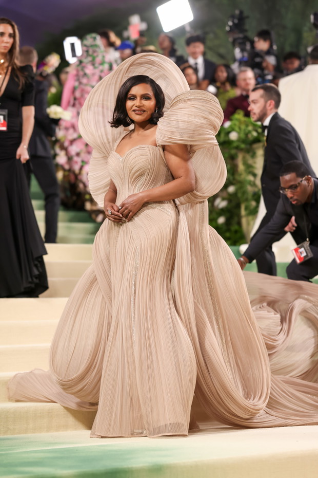 Met Gala 2024: Mindy Kaling