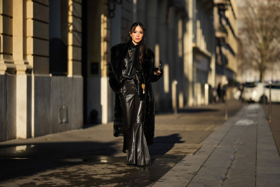 Mob-Wife Style to zdecydowana odpowiedź TikToka na quiet luxury. Najbardziej kontrowersyjny trend tej zimy pokochała Dua Lipa