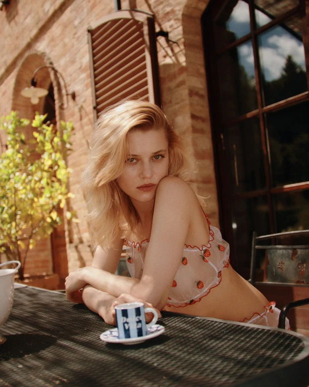 Stealing Beauty – kolekcja ślubna Drivemebikini