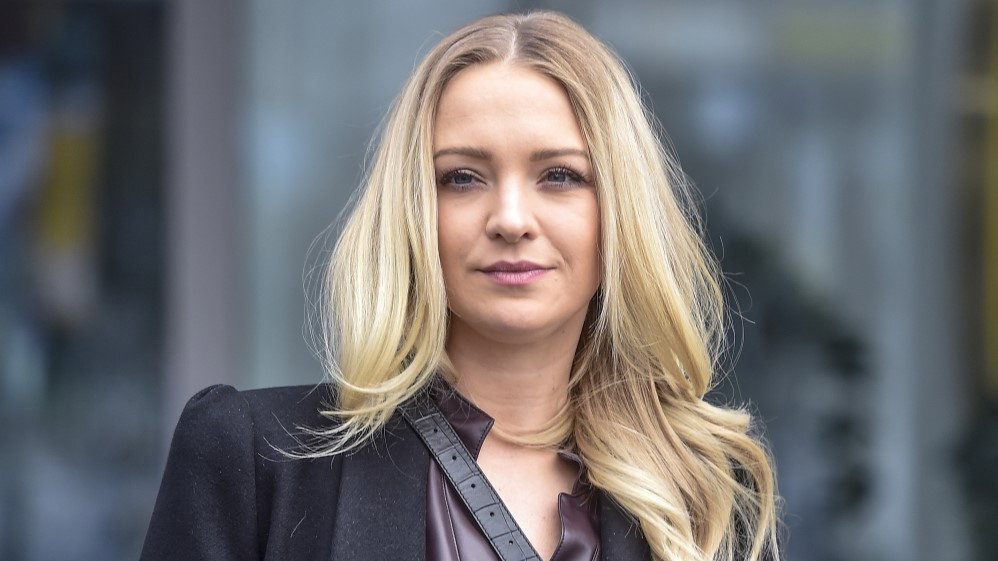 barbara-kurdej-szatan-wydala-oswiadczenie-po-zwolnieniu-z-tvp-szanuje-ciezka-prace-wszystkich-sluzb-mundurowych_2