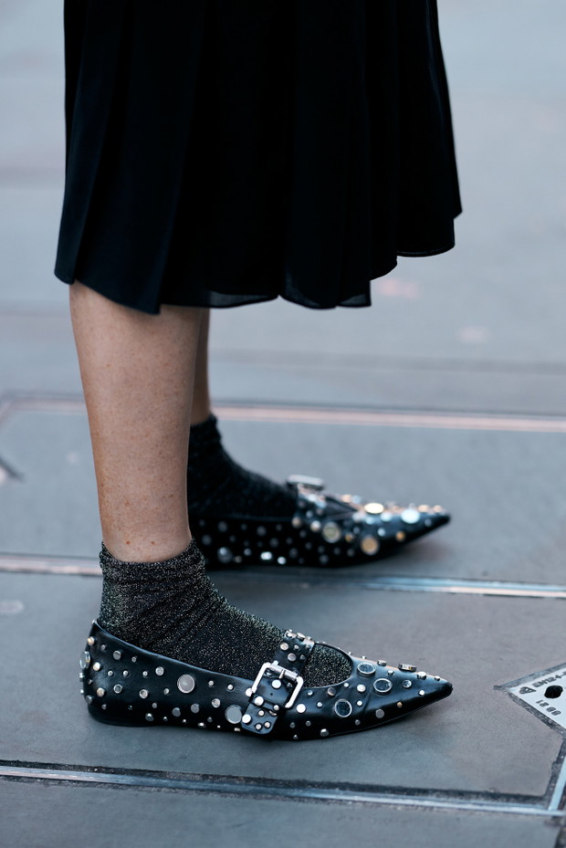 London Fashion Week SS 25 Street Style