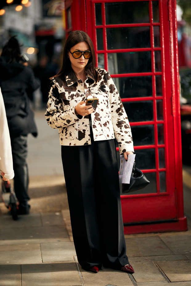 London Fashion Week SS 25 Street Style