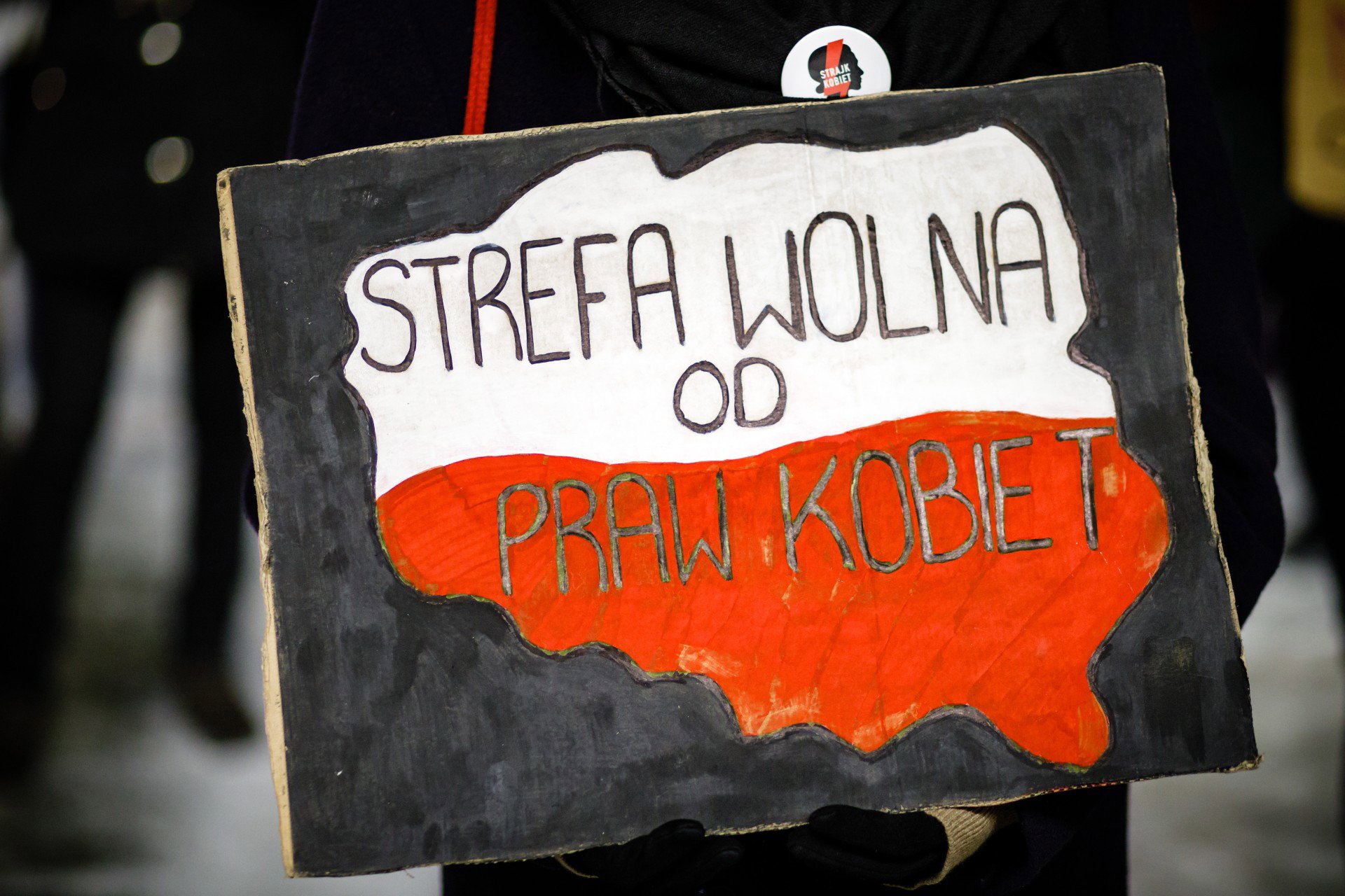 Czy można przerwać ciążę w Polsce po wyroku TK? Prawniczka odpowiada