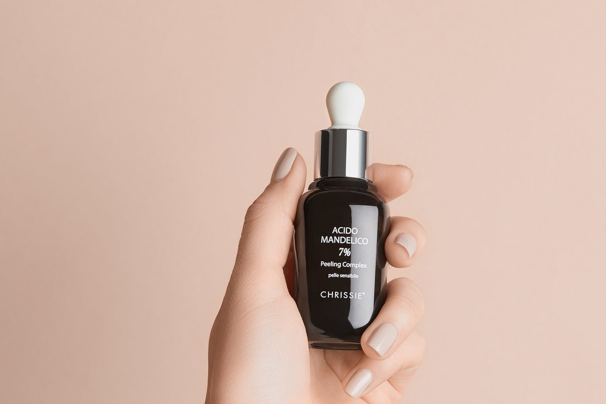 Chrissie Cosmetics - 7% KWAS MIGDAŁOWY PEELING COMPLEX - DLA SKÓRY WRAŻLIWEJ