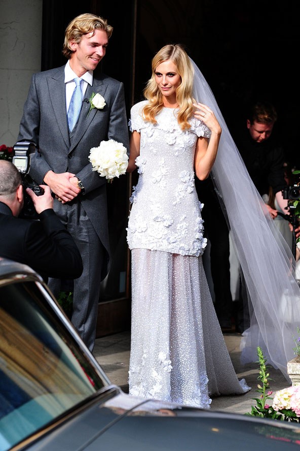 poppy-delevingne-james-wedding-_glamour_16jan15_pa_b