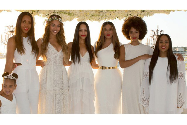 beyonce2_glamour_28apr15_cliff-watts_b_639x426