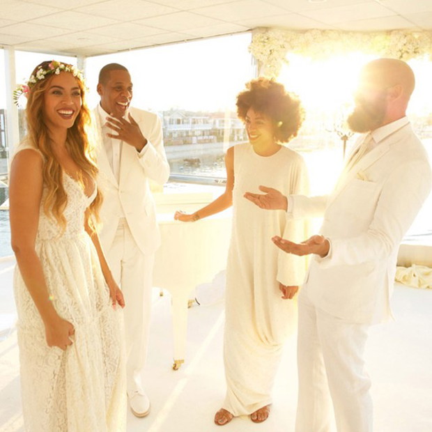 beyonce6_glamour_28apr15_cliff-watts_b_640x640