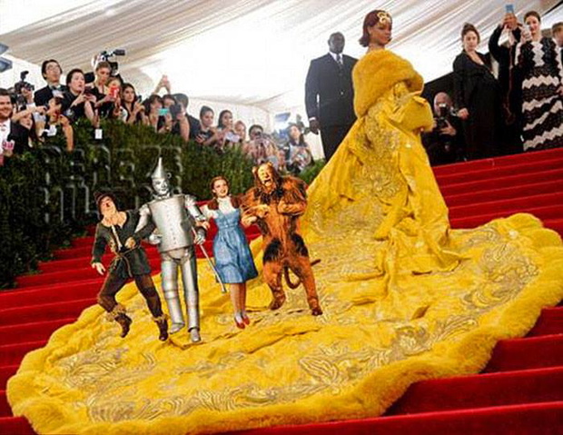 Rihanna i Czarnoksiężnik z Krainy Oz.