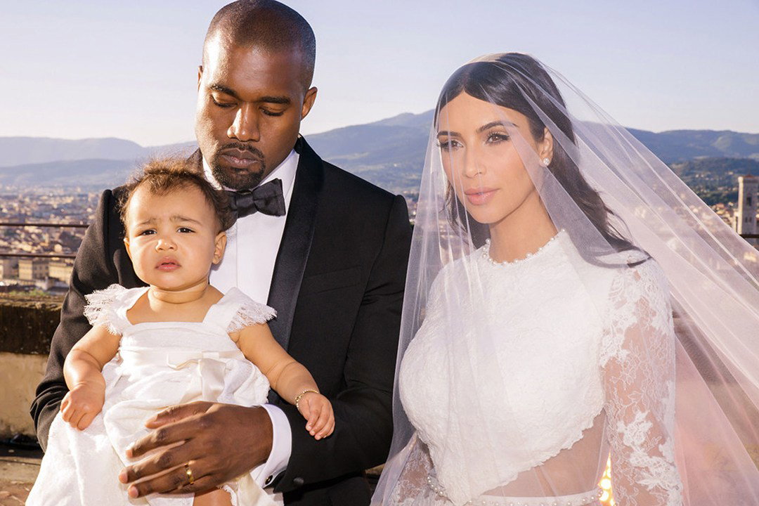 kim-kardashina-kanye2_glamour_12jun14_E_b_1080x720