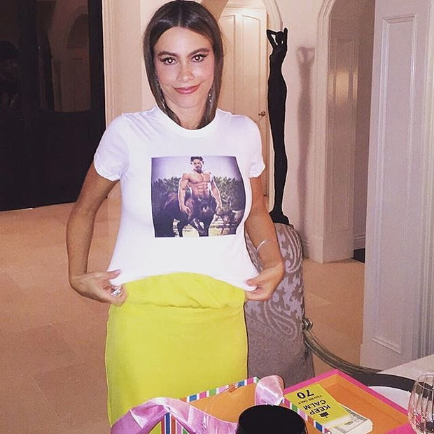 via @ sofiavergara Instagram