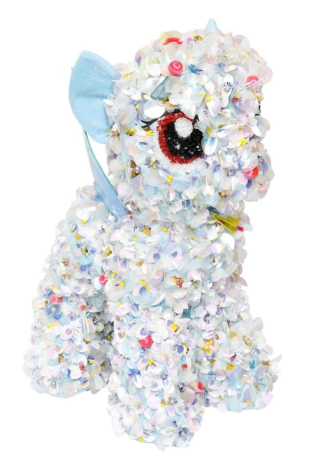 Delpozo-Pony_Glamour_20July15_b_960x1440