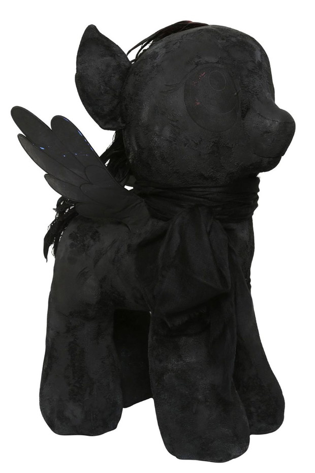 Rick-Owens-Pony_Glamour_20July15_b_960x1440