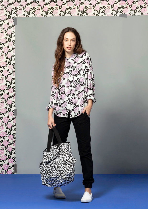 VansxEleyKishimoto_MagbnoliaLS_FlashBag