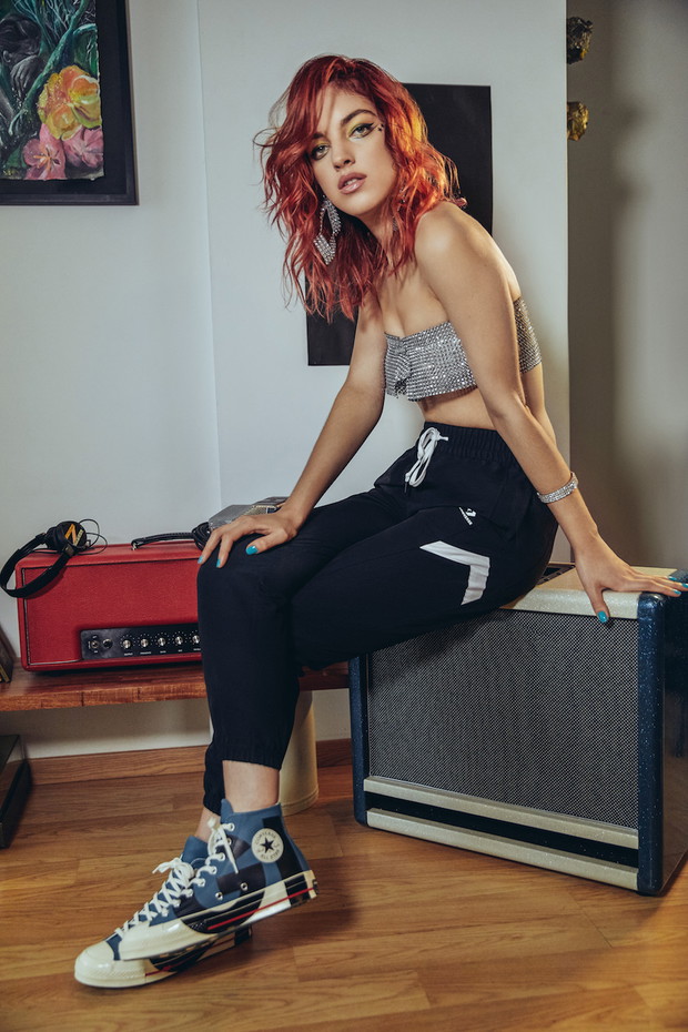 Naomi Preizler w kampanii Converse „Love The Progress”.