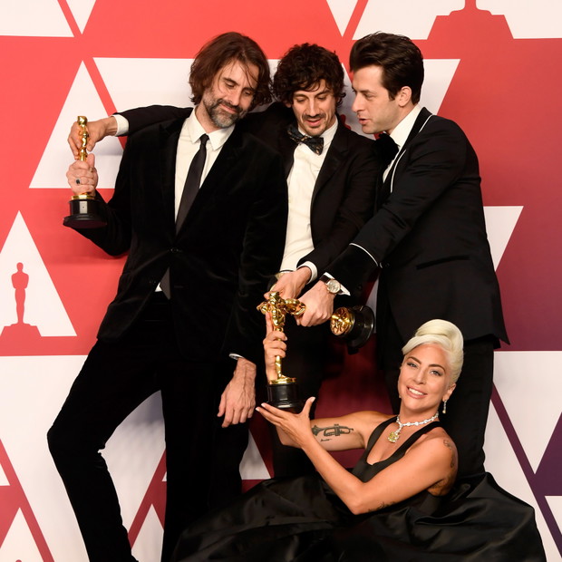 Oscary 2019: Lady Gaga statuetkę dla najlepszej piosenki odebrała wraz z Andrew Wyattem, Anthony