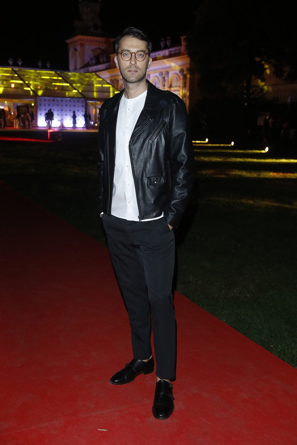 akpa20150903_10lat_ddtvn_mb_80042