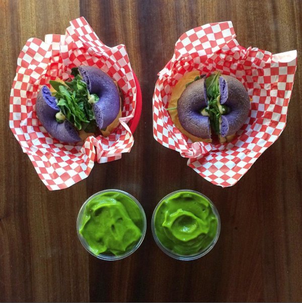 via #symmetrybrrakfast Instagram