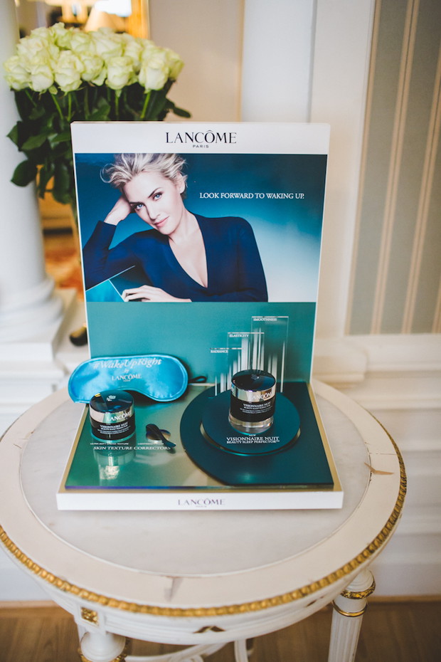 Lancome krem na noc wake up right