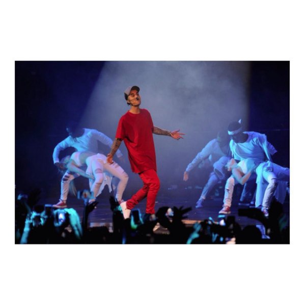 via #mtvema Instagram