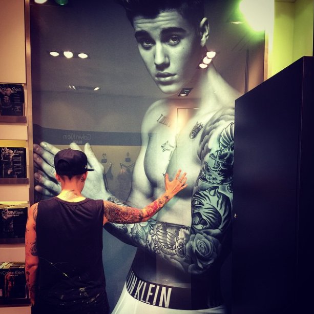 via #mtvema Instagram