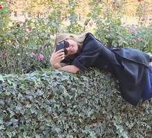 Camille Rowe’s Take on French vs. American Girl Style