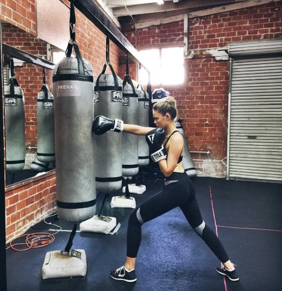 #trainlikeanangel Instagram