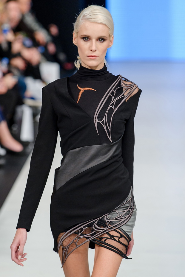 pokaz kolekcji Jacob Birge Vision wiosna lato 2016 na Fashion Philosophy Fashion Week Poland 0039